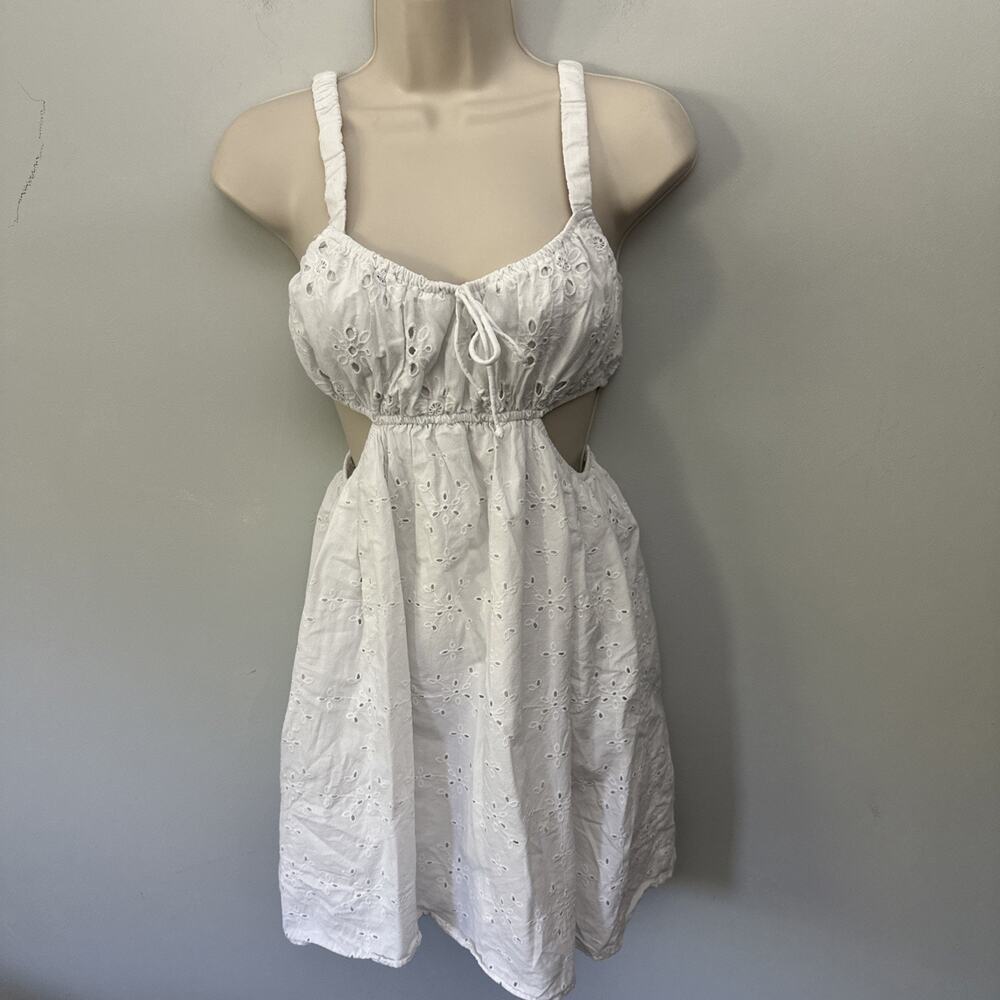 American Eagle Dress XS White Eyelet Mini Dainty Milkmaid Babydoll Cutout Summer